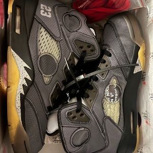 Off-White Jordan 5 Muslin